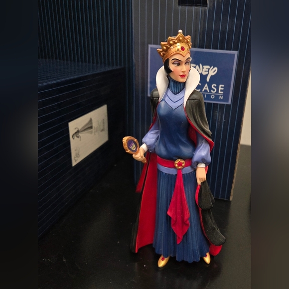 Disney Other - Evil Queen Disney Showcase Collection Enesco 4057171